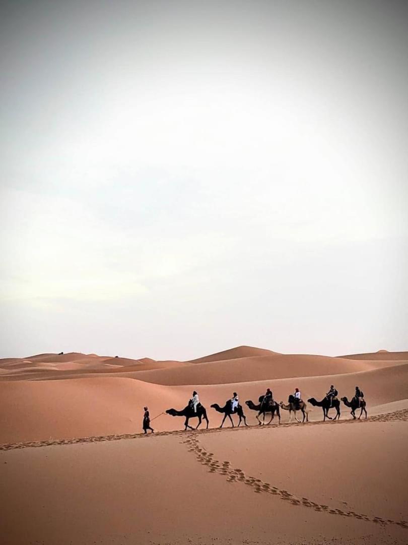 Bivouac Le Petit Prince Merzouga Exterior photo